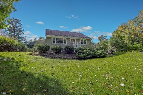 33 Abbott Rd, Towaco, NJ, 07082-1251 | Card Image
