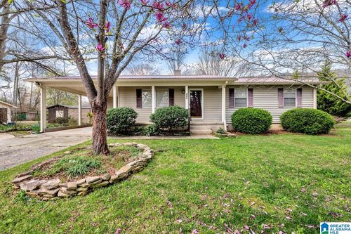 804 Cotton Ave, ONEONTA, AL, 35121-2517 | Card Image