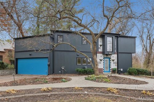 7368 Ahern Ave, University City, MO, 63130-2211 | Card Image