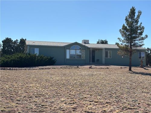 26360 W Solano Dr, Seligman, AZ, 86337 | Card Image