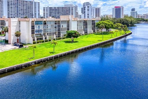 apt-416-601 Three Islands Blvd, Hallandale Beach, FL, 33009-2847 | Card Image