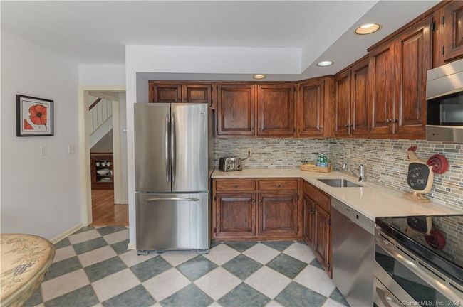 UNIT-17 - 56 Portland Ave, Condo with 1 bedrooms, 2 bathrooms and 2 parking in Redding CT | Image 10