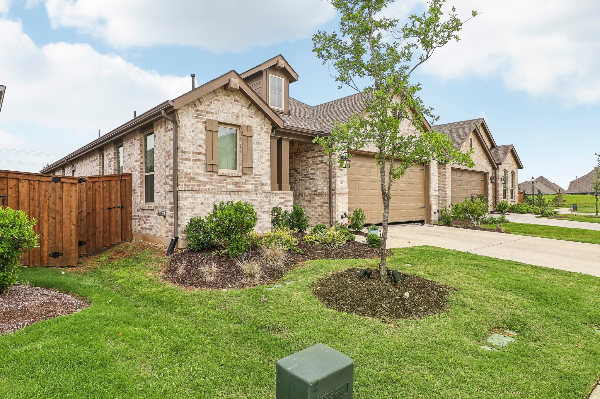 Residential in Aubrey 3
