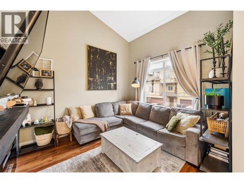 127-48 Galt Ave, Penticton, BC, V2A9C3 | Card Image