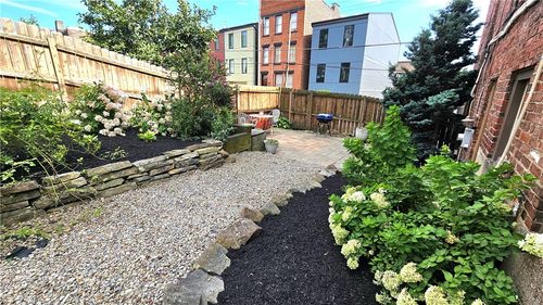 218 Alpine Ave, Pittsburgh, PA, 15212 | Card Image