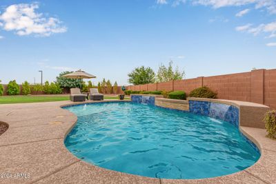 2522 W Brisa Drive, House other with 5 bedrooms, 4 bathrooms and null parking in Phoenix AZ | Image 2