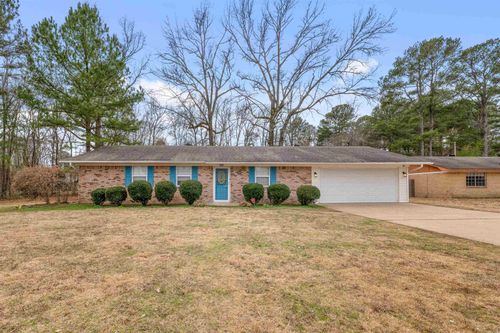 104 Quapaw Pl, Jacksonville, AR, 72076-1914 | Card Image