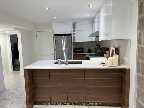 bsmt-292 Brookside Rd, Richmond Hill, ON, L4C0K1 | Card Image