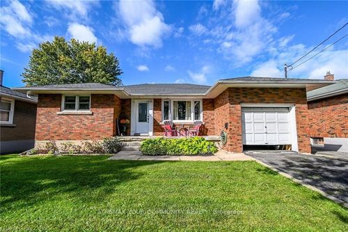 59 Cameron Ave, Welland, ON, L3B1J9 | Card Image