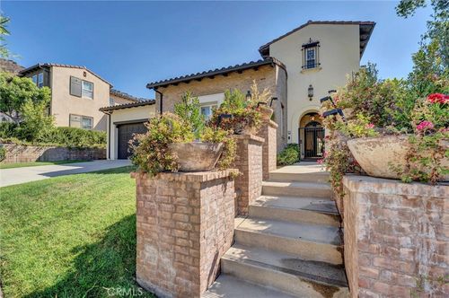 510 E Viewcrest Dr, Azusa, CA, 91702-1503 | Card Image