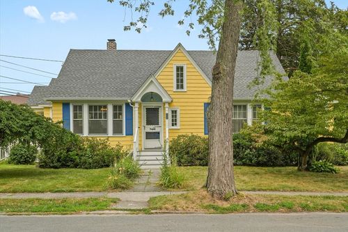 57 Olive St, Methuen, MA, 01844-7530 | Card Image