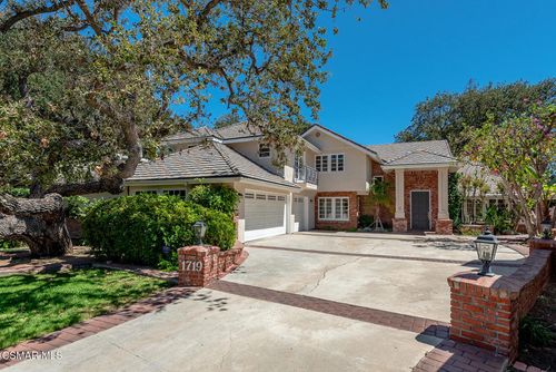 1719 Schoolhouse Cir, Westlake Village, CA, 91362-4257 | Card Image