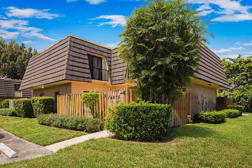 4675 Cherry Rd, West Palm Beach, FL, 33417-5945 | Card Image