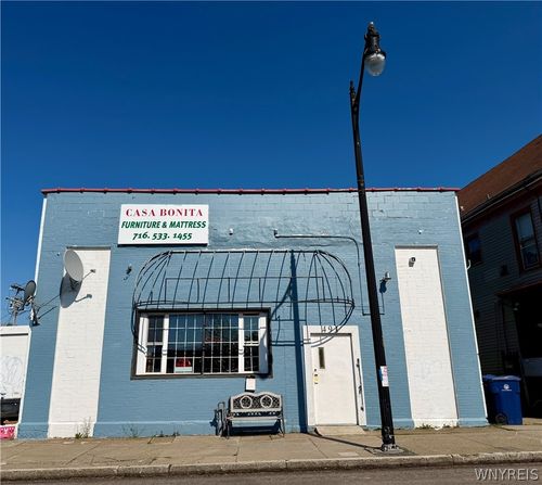 491 Grant Street, Buffalo, NY, 14213 | Card Image