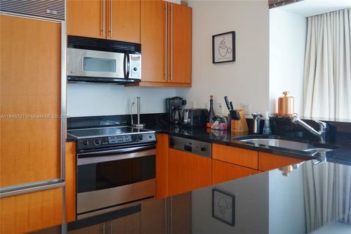 3412-1435 Brickell Ave, Miami, FL, 33131-3407 | Card Image
