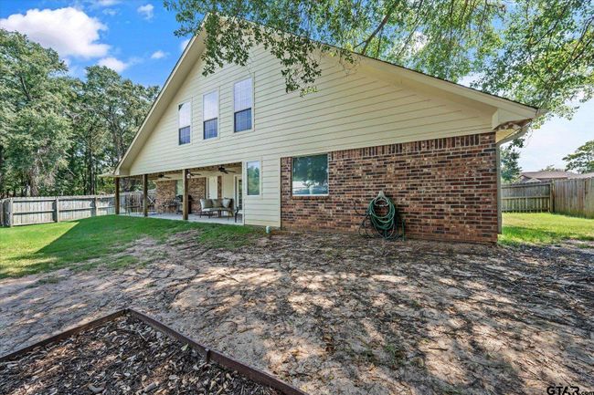 1113 Millstone Ln, House other with 4 bedrooms, 3 bathrooms and null parking in Chandler TX | Image 32
