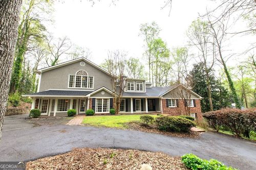 3611 Cloudland Dr Nw, Atlanta, GA, 30327-2907 | Card Image