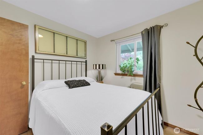 4623 224th Street Se, House other with 3 bedrooms, 2 bathrooms and 1 parking in Bothell WA | Image 22