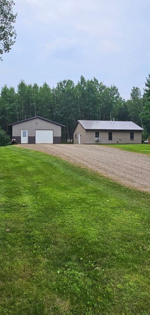 38261 W County Line Rd, Hill City, MN, 55748-1609 | Card Image