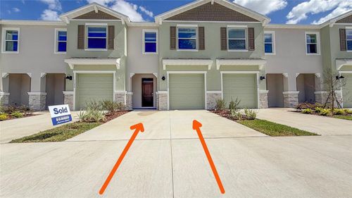 11372 Velvet Apricot Dr, LAND O LAKES, FL, 34638-6248 | Card Image