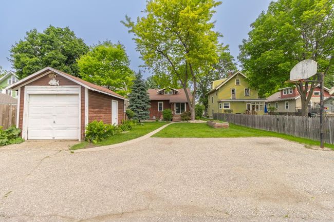 Back Yard and Garage | Image 26