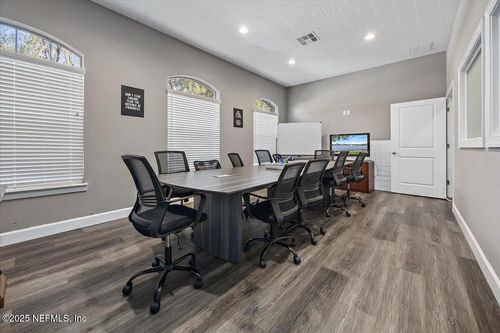 1and3-0 Shellie Rd, Jacksonville, FL, 32257 | Card Image