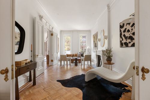 237 Washington Ave, Brooklyn, NY, 11205-4202 | Card Image