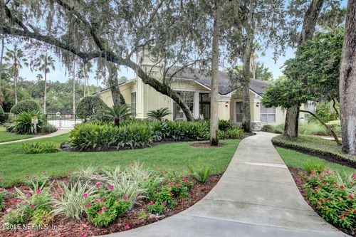 705-1800 The Greens Way, Jacksonville Beach, FL, 32250 | Card Image