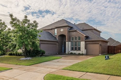 270 Brookdale Dr, Midlothian, TX, 76065-7608 | Card Image