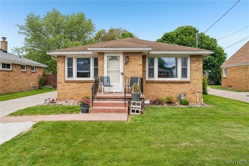216 Collins Ave, West Seneca, NY, 14224-1186 | Card Image