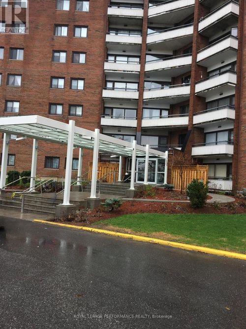 1113-20 Chesterton Dr, Ottawa, ON, K2E6Z7 | Card Image