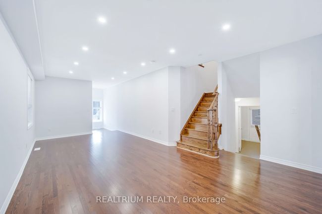 22 Clockwork Dr, House other with 4 bedrooms, 5 bathrooms and 4 parking in Brampton ON | Image 8