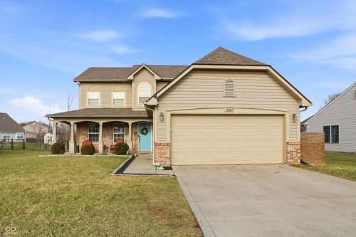 990 Youngs Creek Dr, Franklin, IN, 46131-7147 | Card Image