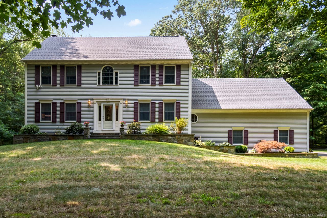 Pond Meadow Rd, Westbrook, CT 06498