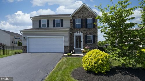 113 Dove Dr, GILBERTSVILLE, PA, 19525-8113 | Card Image