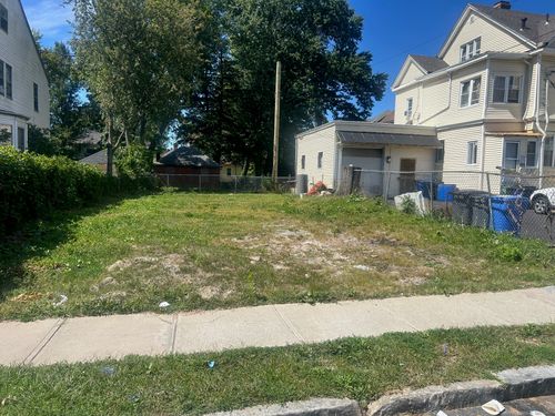 59 Magnolia St, Hartford, CT, 06112-2346 | Card Image