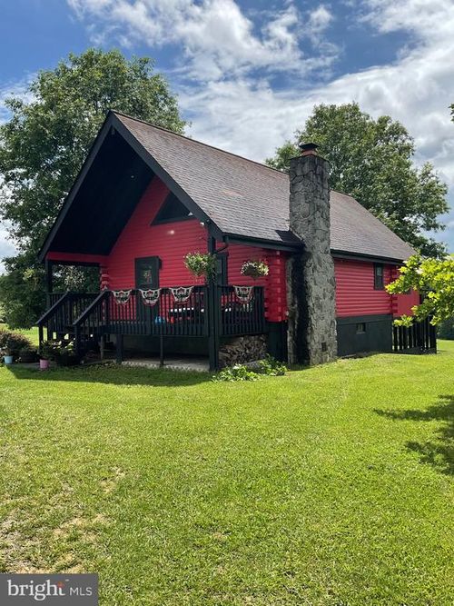 26 Crossings View Rd, PAW PAW, WV, 25434-1803 | Card Image