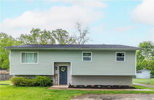 3443 Sunnyside Dr, Beavercreek, OH, 45432-2315 | Card Image