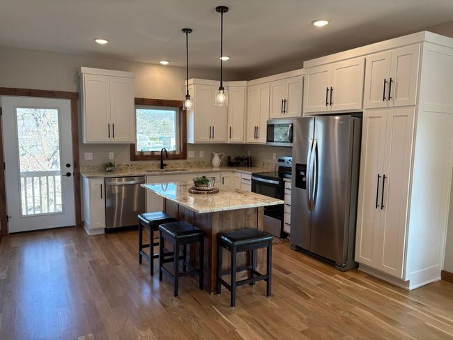Kitchen | Image 7