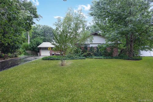 10 Ardendale Rd, East Northport, NY, 11731-3214 | Card Image