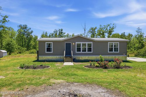 137 Doe Trl, Palatka, FL, 32177-8797 | Card Image