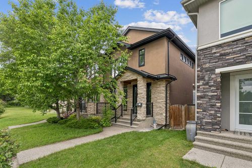 406 25 Ave Nw, Calgary, AB, T2M2A7 | Card Image