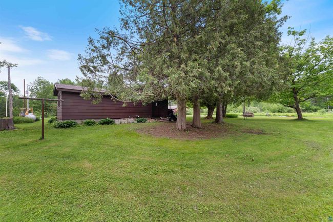 7972 E Kb Dr, House other with 4 bedrooms, 1 bathrooms and null parking in South Range WI | Image 28