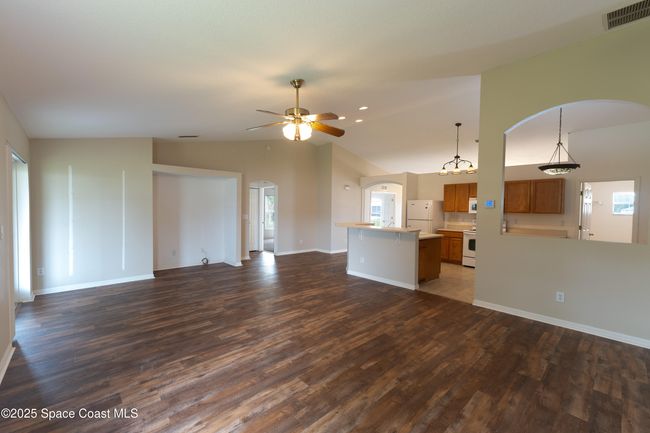 466 Olney St Sw, House other with 3 bedrooms, 2 bathrooms and null parking in PALM BAY FL | Image 20