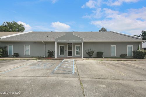 294 Thames Ave, Bay Saint Louis, MS, 39520-5003 | Card Image