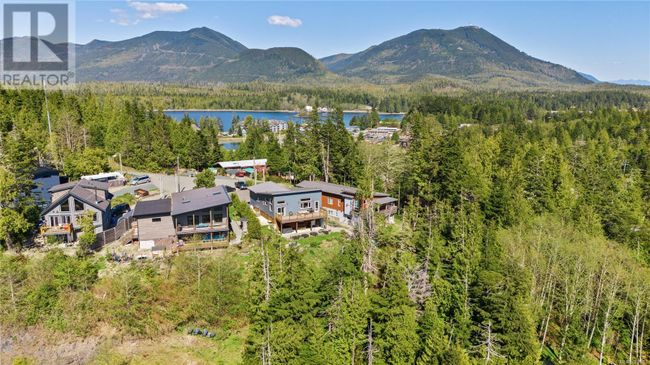 1992 Athlone Rd, House other with 4 bedrooms, 4 bathrooms and 2 parking in Ucluelet BC | Image 56