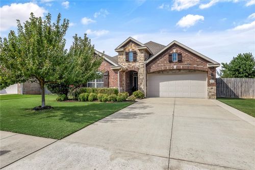 1424 S Hampton Xing, Cave Springs, AR, 72718-5004 | Card Image