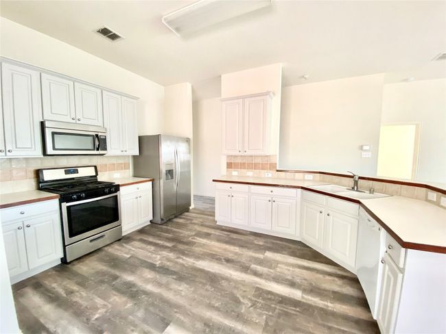 2717 Lumina Dr, House other with 4 bedrooms, 2 bathrooms and null parking in Little Elm TX | Image 4