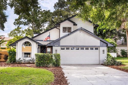 989 Summer Lakes Dr, ORLANDO, FL, 32835-5127 | Card Image