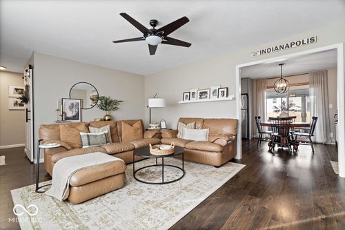 16542 E 96th St, Fortville, IN, 46040-9702 | Card Image